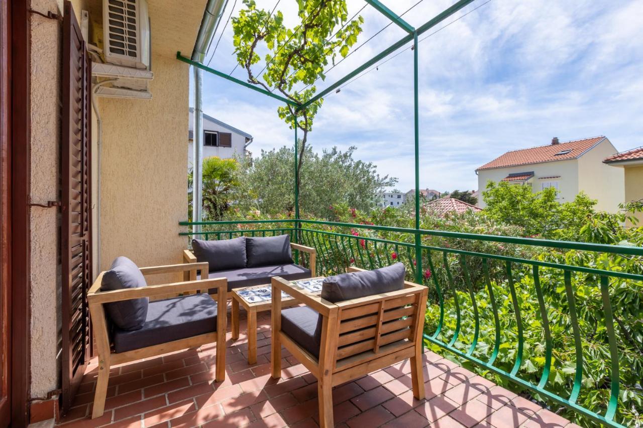 Home Away From Home With A Heated Pool Punat