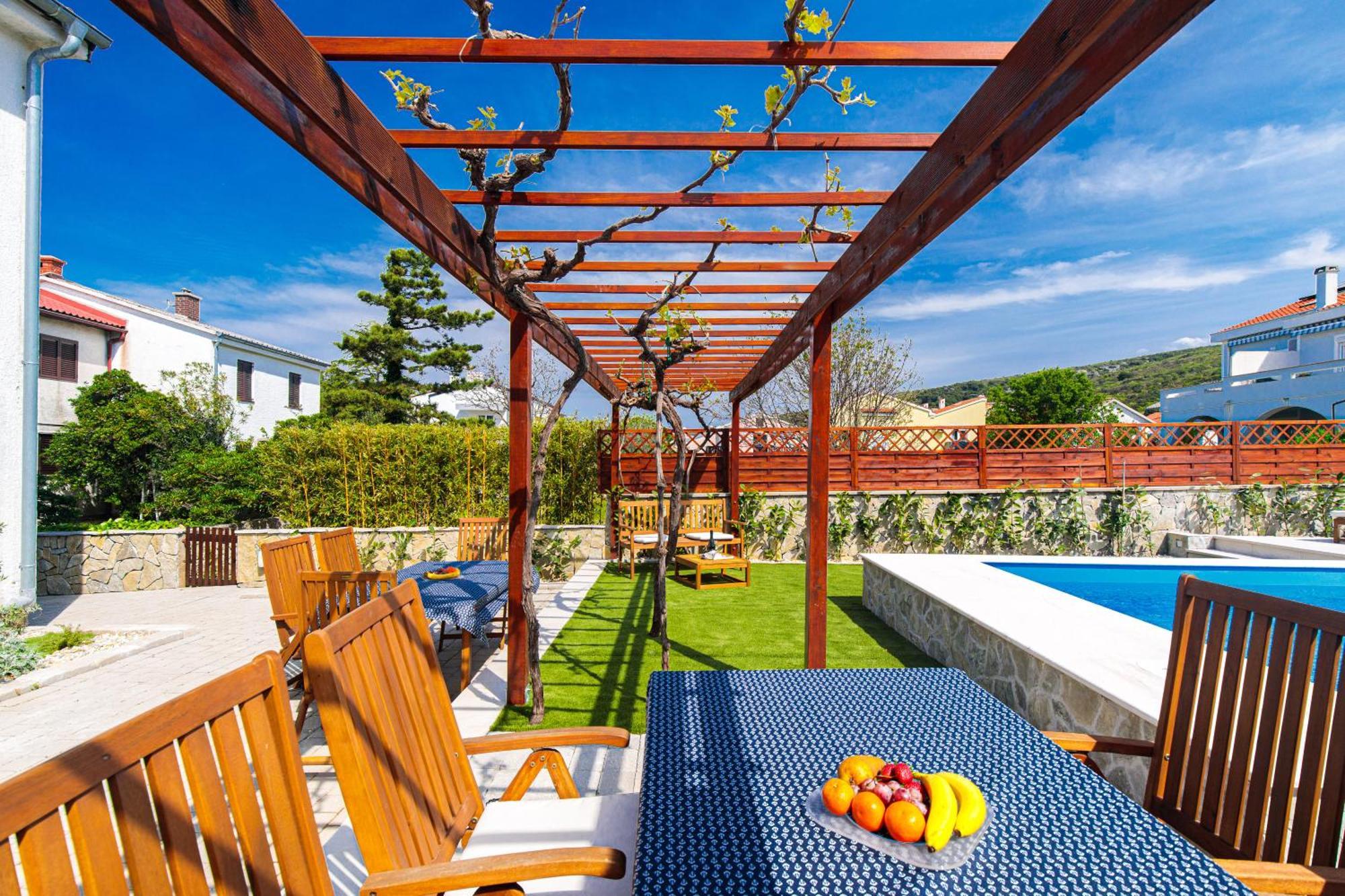 Home Away From Home With A Heated Pool