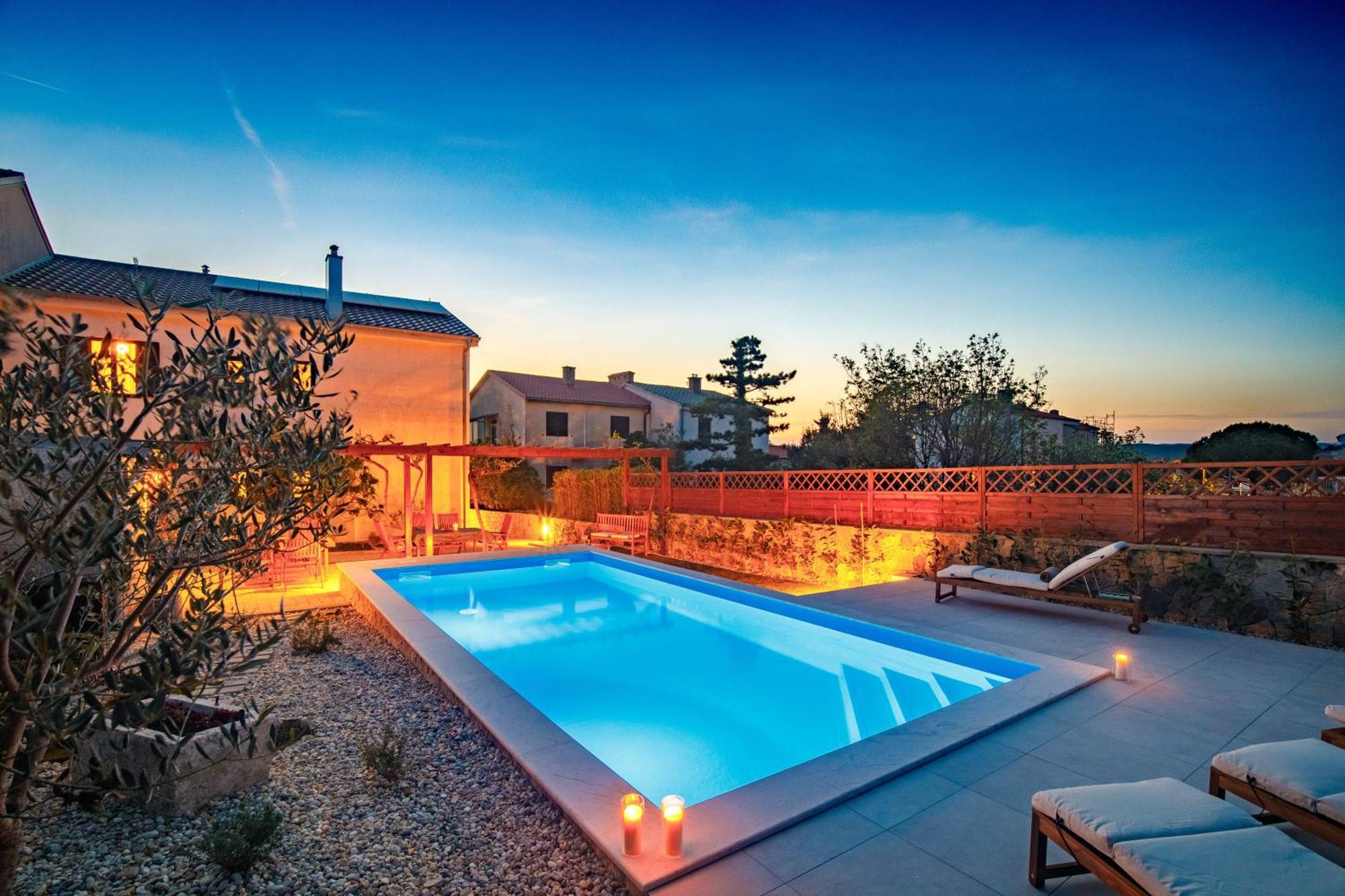 Home Away From Home With A Heated Pool