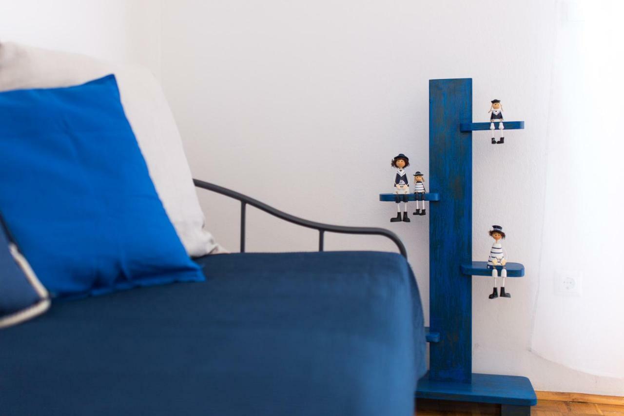 Home Away From Home With A Heated Pool Apartment