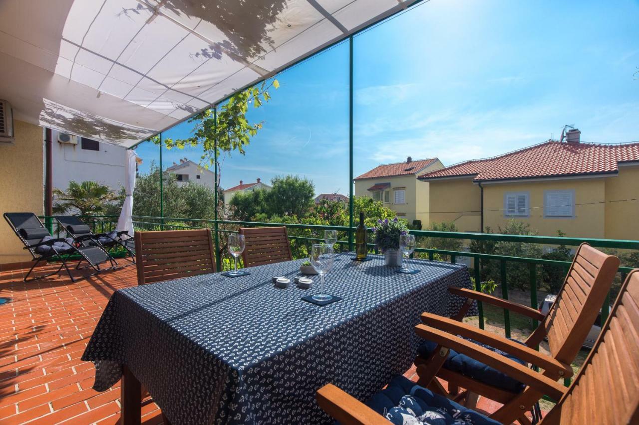 Home Away From Home With A Heated Pool Apartment
